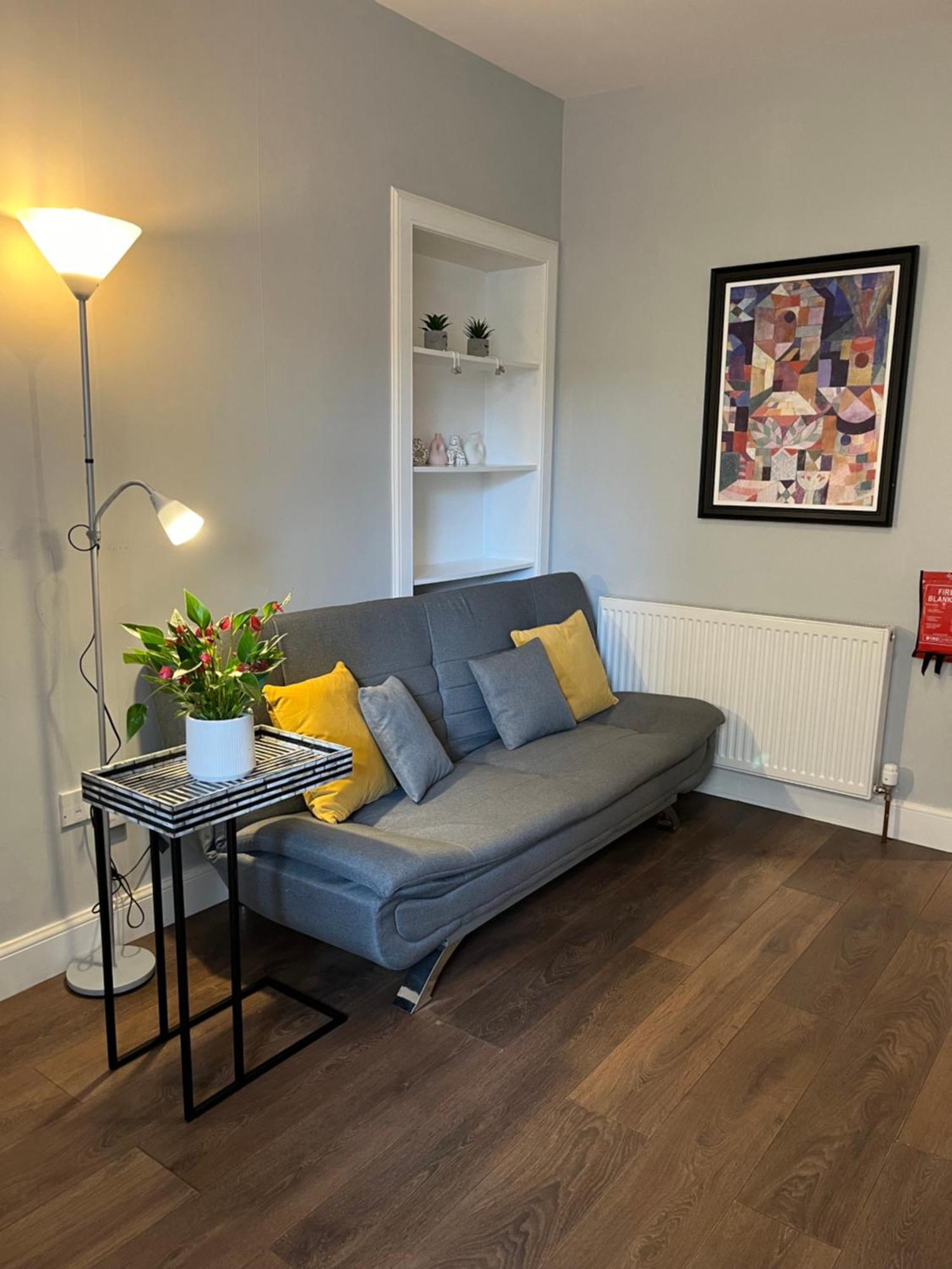 Comfortable One-bedroom Free Parking Space EDI